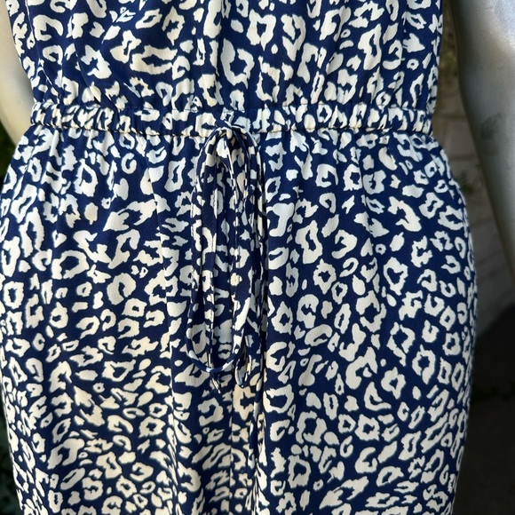 Shopbop- J.O.A - Animal Print Jumpsuit- NWT Large - Picture 3 of 5